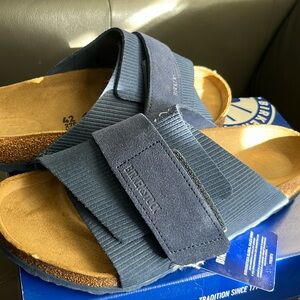 New with tags Birkenstock shoes size 42